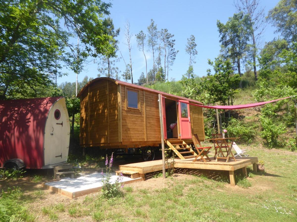 Rosa The Cosy Cabin - Gypsy Wagon - Shepherds Hut, River Views Off-Grid Eco Living Педроган-Гранде Екстер'єр фото